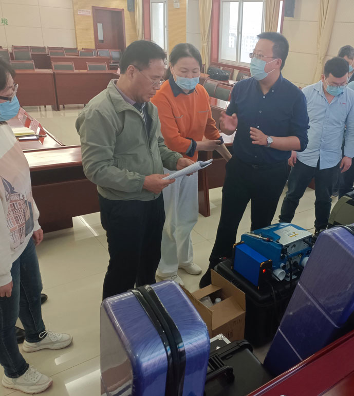 泰安市生態(tài)環(huán)境局便攜式FID監(jiān)測設備交付驗收工作