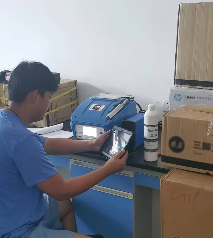 湖南益陽生態(tài)環(huán)境監(jiān)測中心PF-300交貨驗收