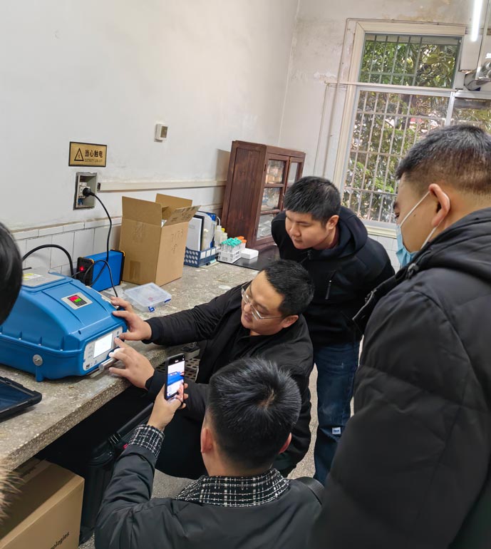 湖南衡陽生態(tài)監(jiān)測站PF-300非甲烷總烴分析儀交付驗收